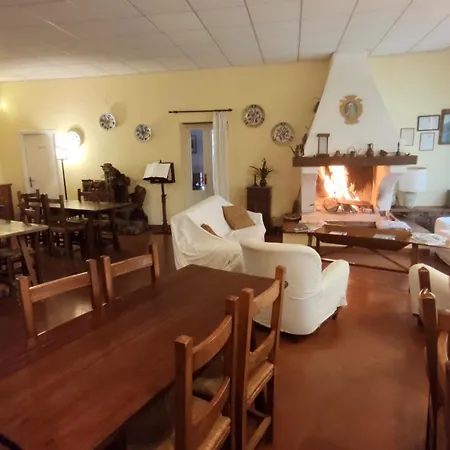 Orsini Farm stay *
